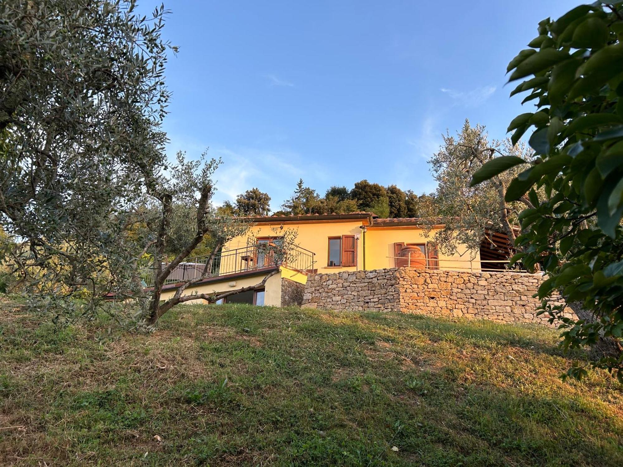 Вилла Casa Di Coraggio Вольтерра Экстерьер фото
